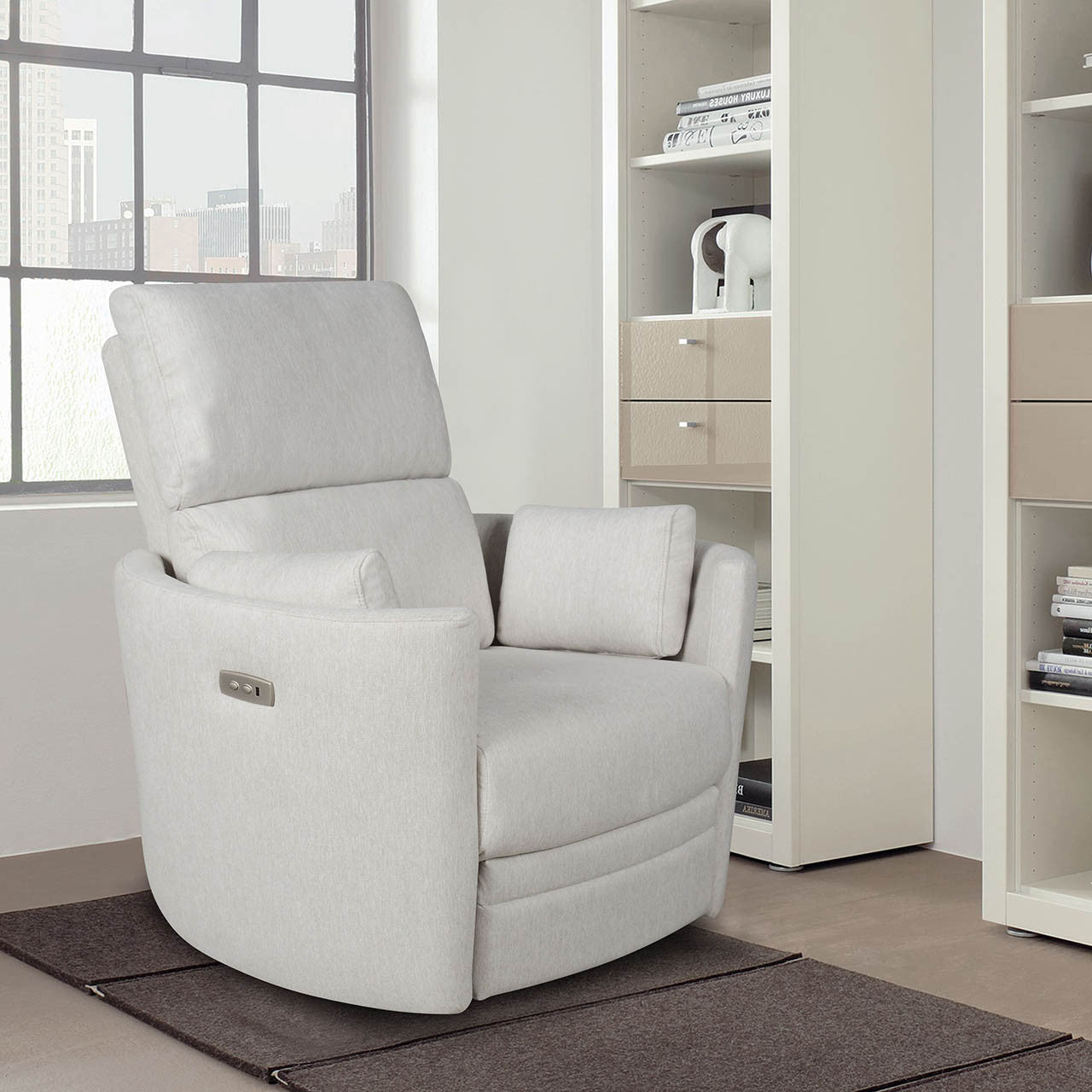 Compass Recliner Chair in Frost B6266