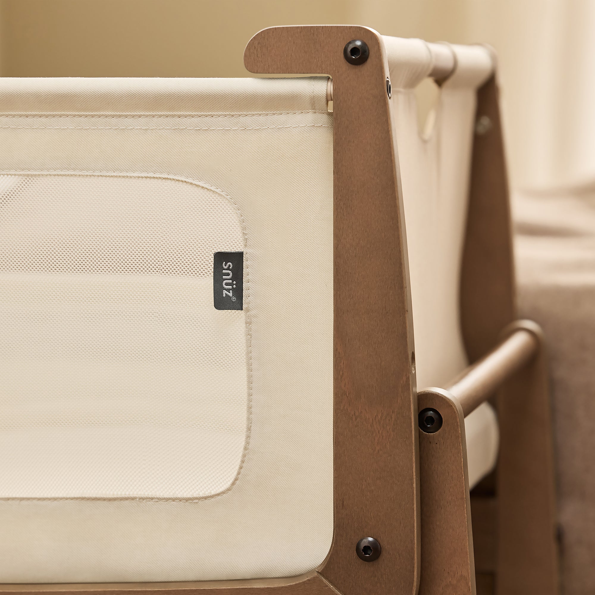 Bedside Bassinet - Walnut R9977