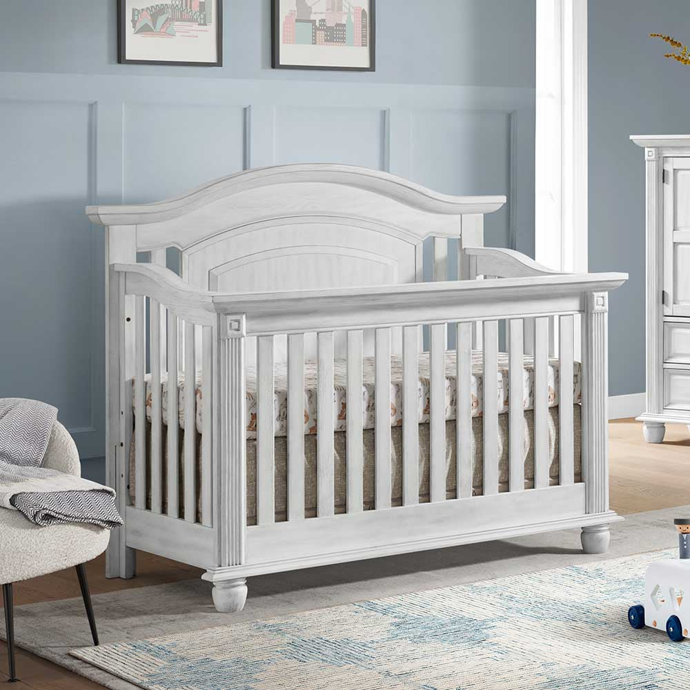 4 in 1 Convertible Crib G854808