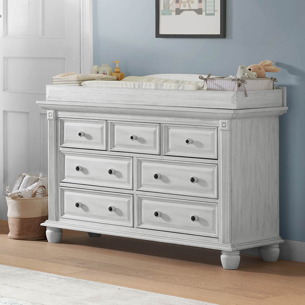 7 Drawer Dresser H633