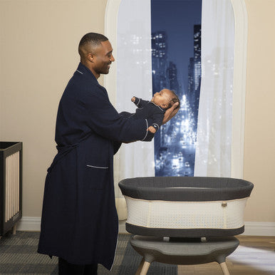 Smart Bassinet E458037