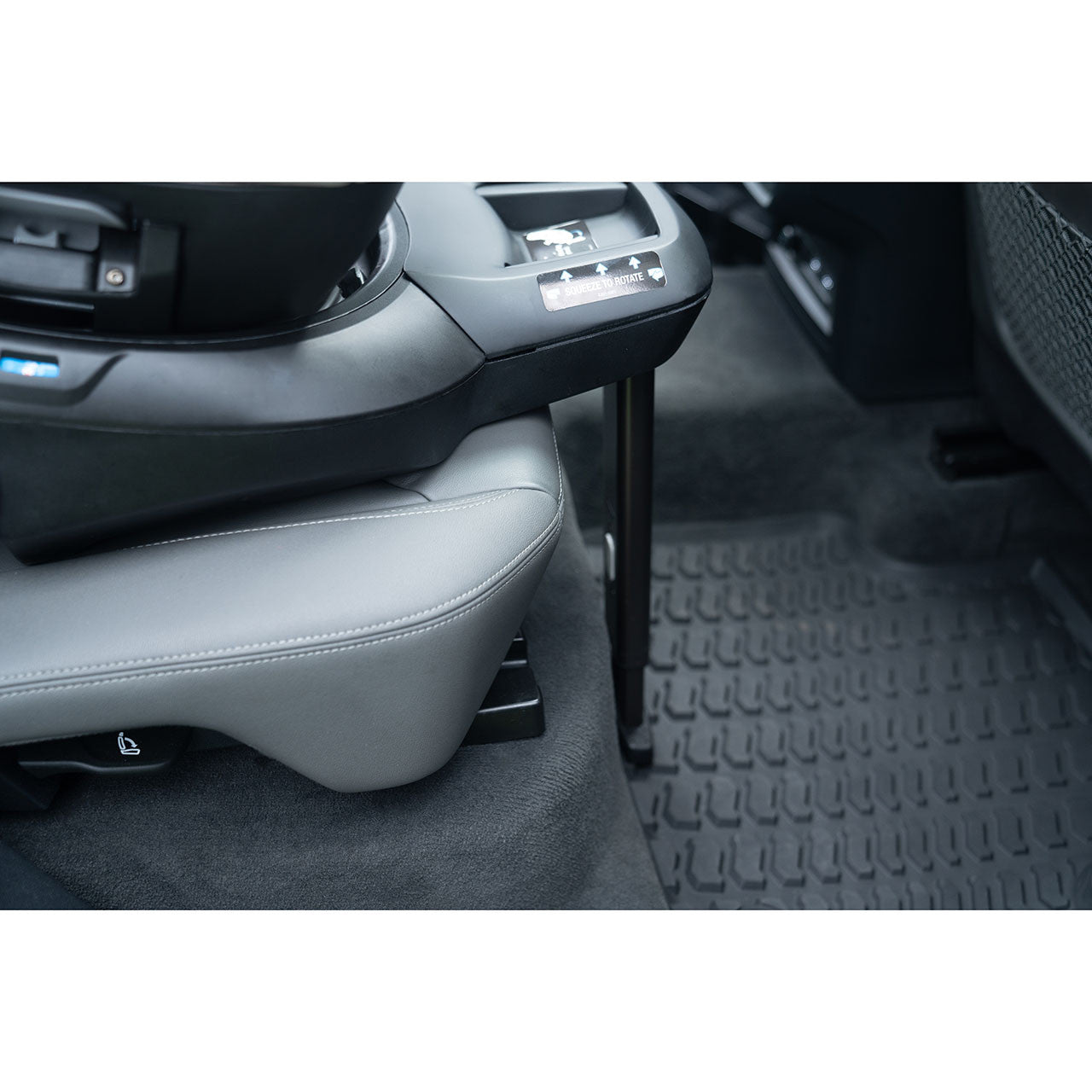 Car Seat Base in Black N9782