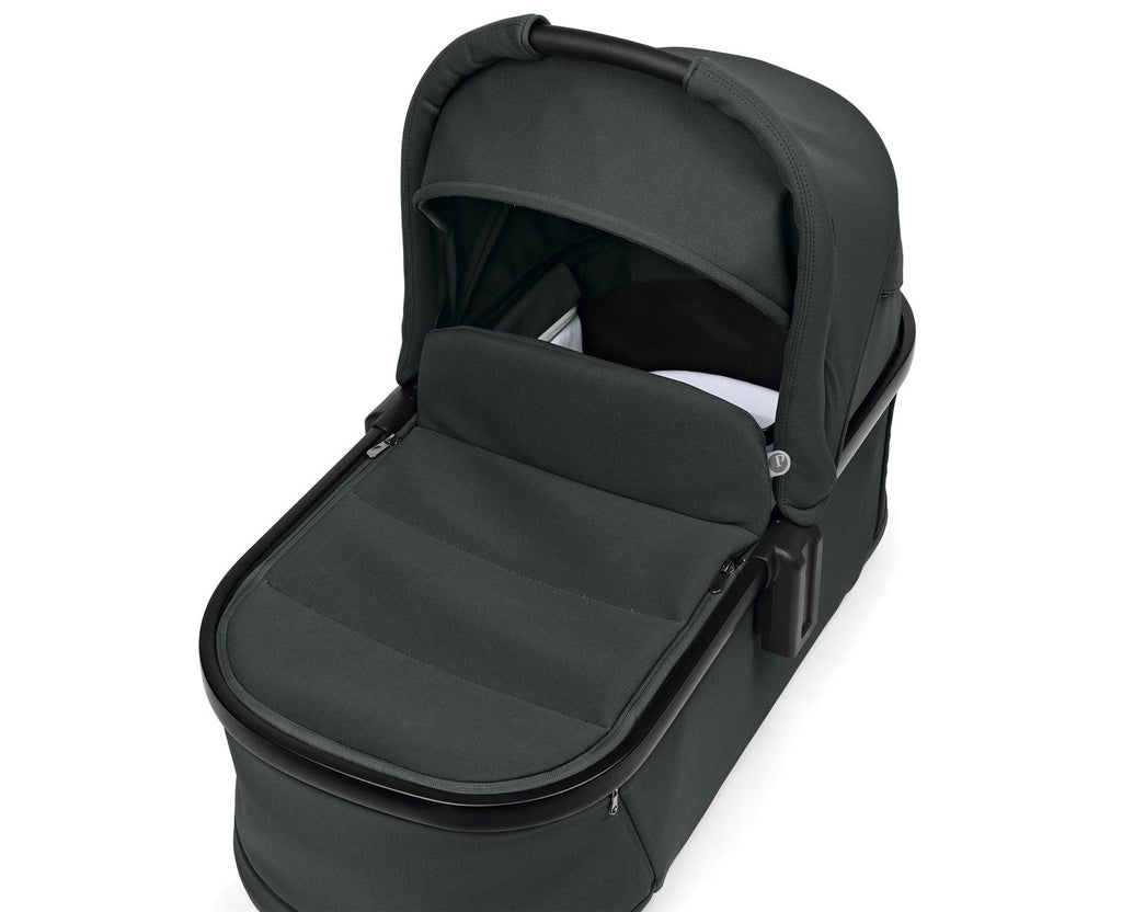 Bassinet with Stand Z2149