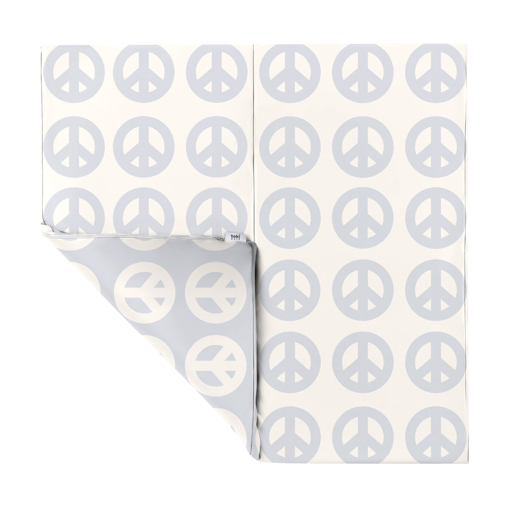 Vegan Leather Peace Sign Mat N8631