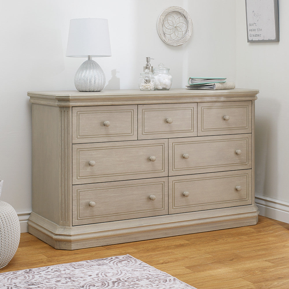 Double Dresser M821337