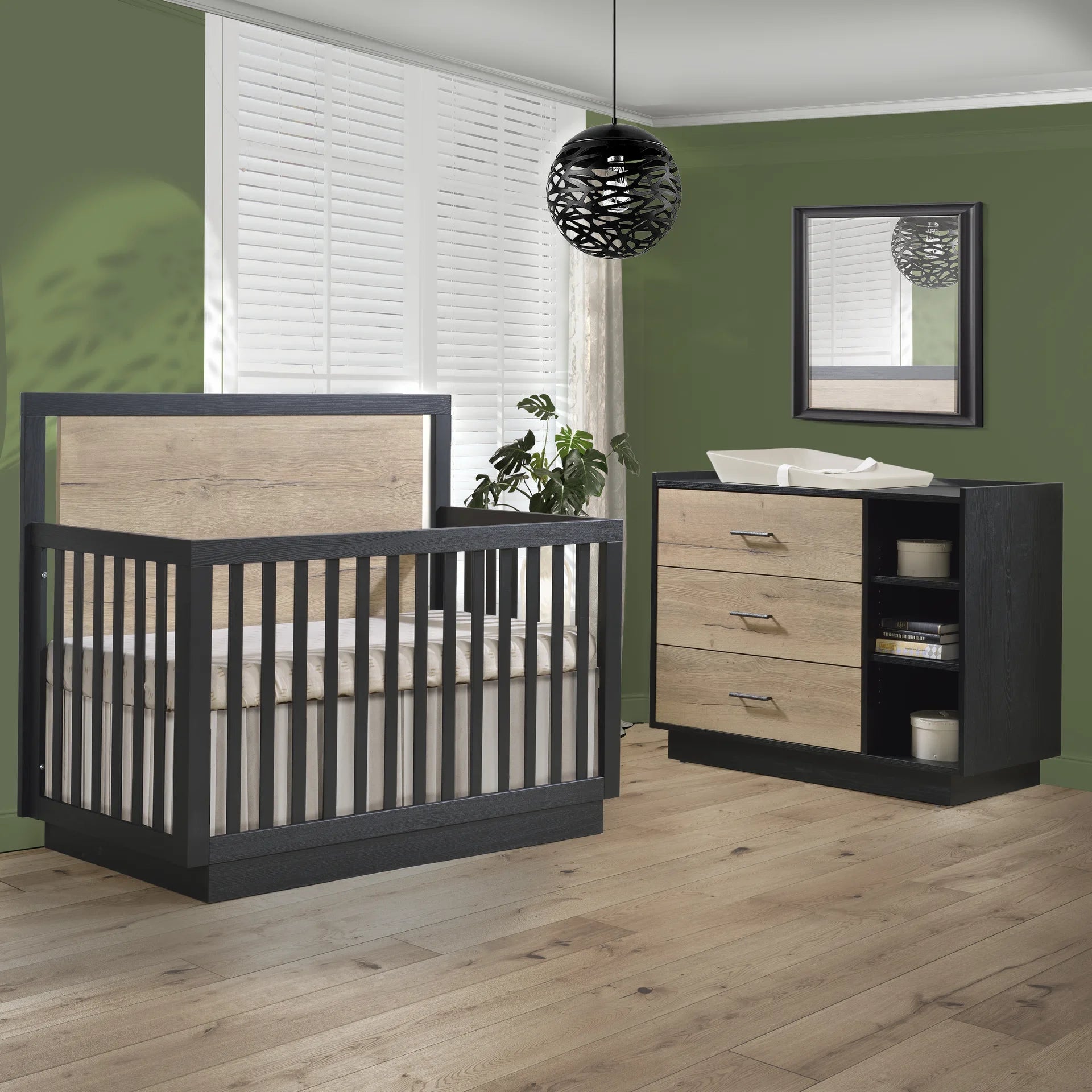 Crib-to-Double Combo Dresser C759915