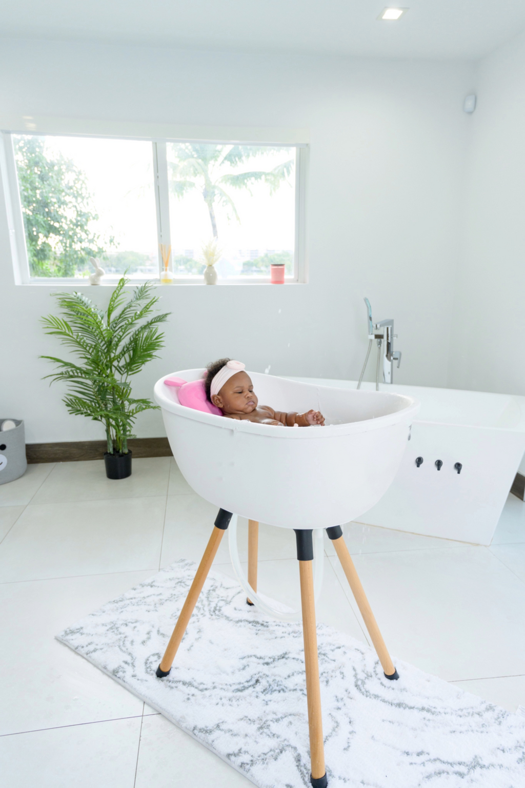Bath F496128