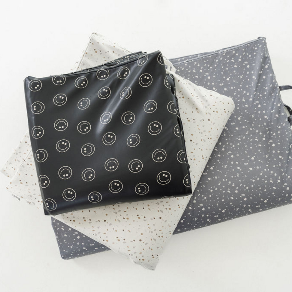 Vegan Leather Placemat P908914