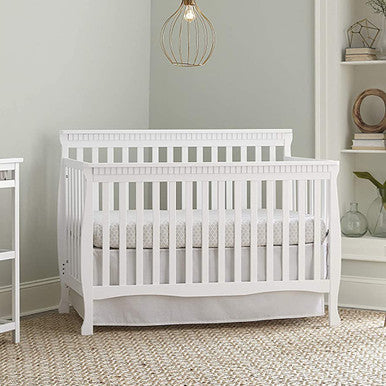 Convertible Crib in White L86015