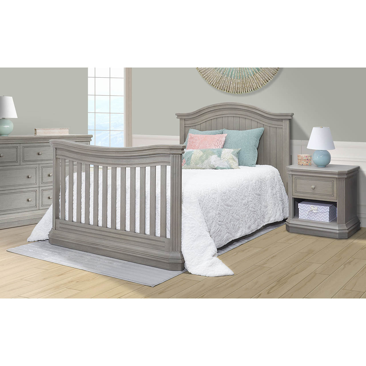 4-in-1 Convertible Crib G40803