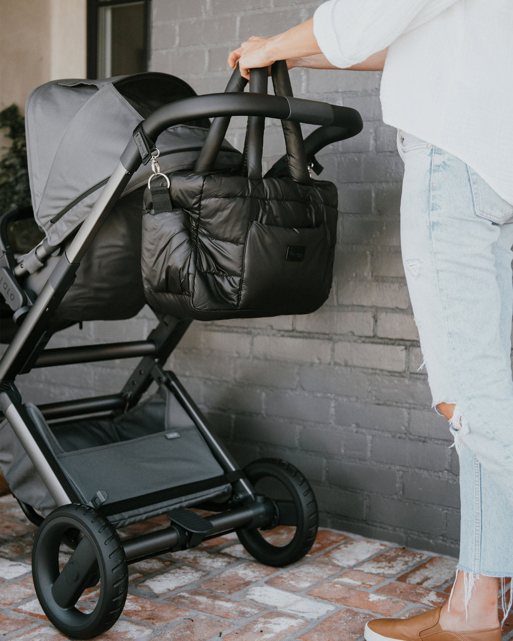 Diaper Carryall Bag F732
