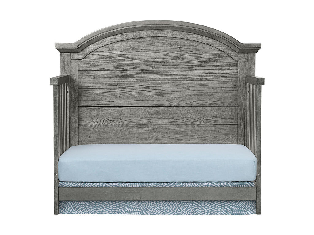 Arch Top Convertible Crib B606
