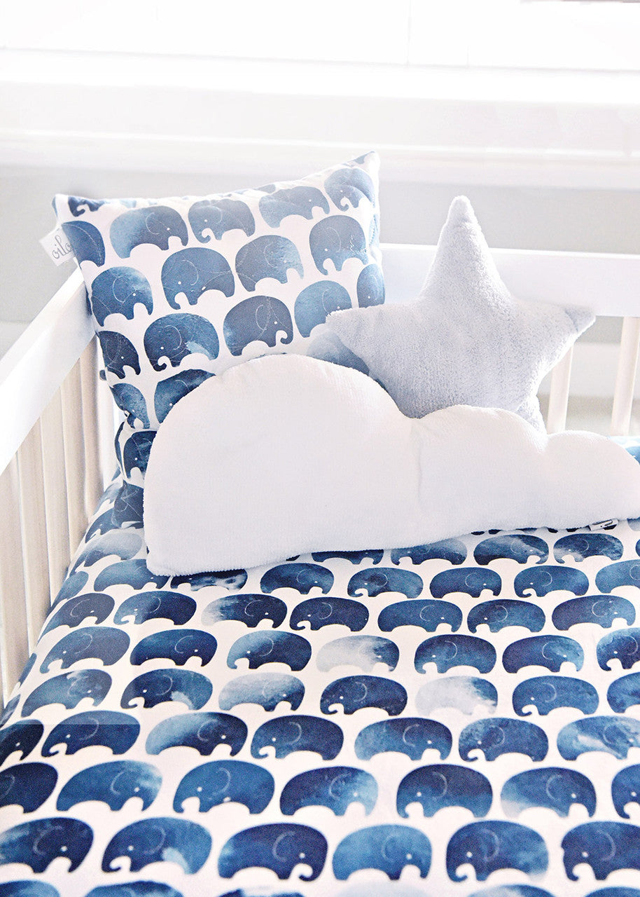 White Cloud Dream Pillow E37287