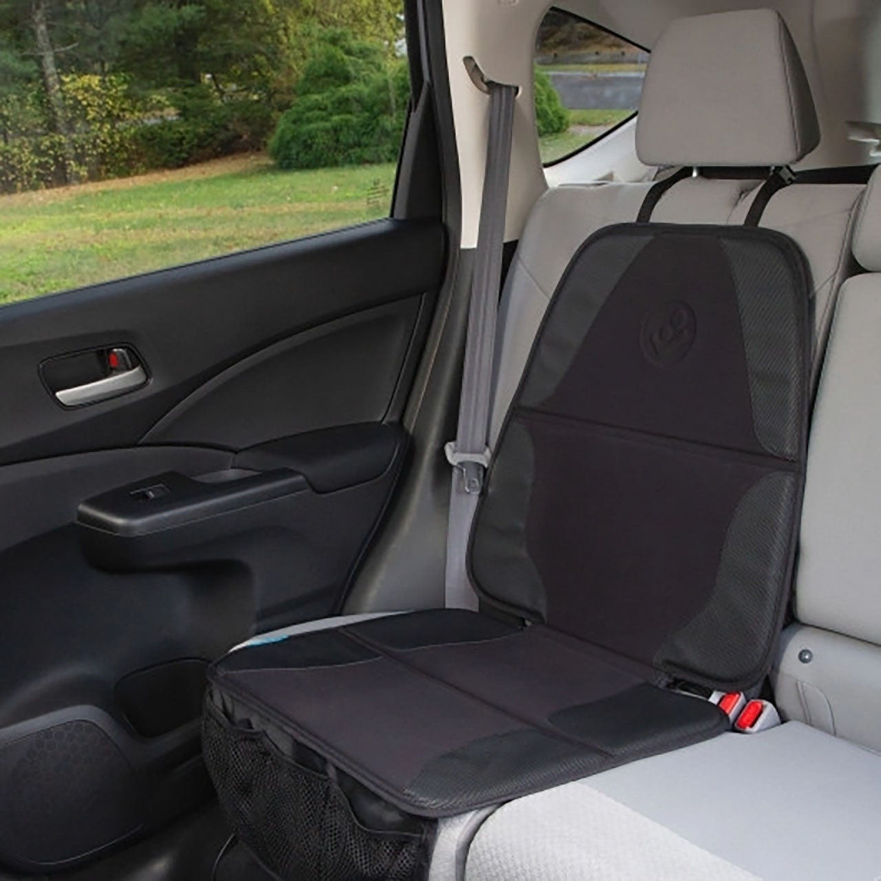 Vehicle Seat Protector in Black M388611