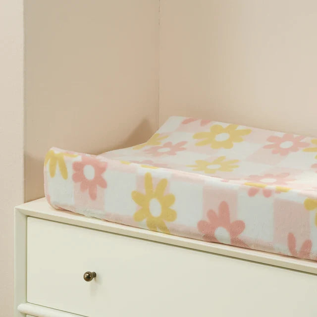 Daisy Dreams Pink/White Checkered Changing Pad Cover J123857
