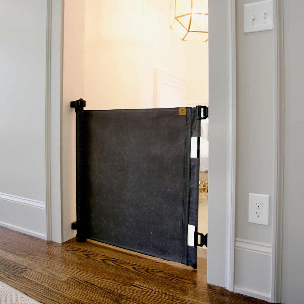 Oil Waxed Canvas Pet Safety Gate U292116
