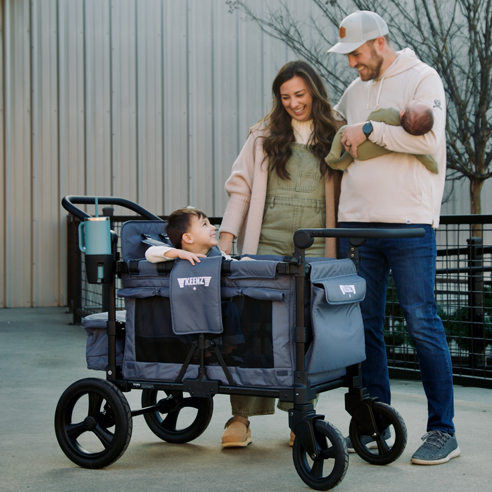 4-Passenger Stroller Wagon with Full-Featured Comfort E466