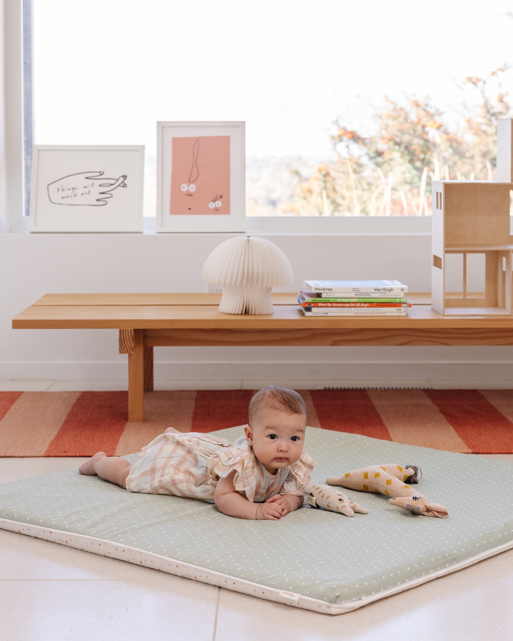 Play Mat R927075