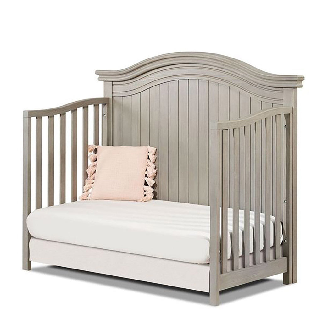 4-in-1 Convertible Crib G40803
