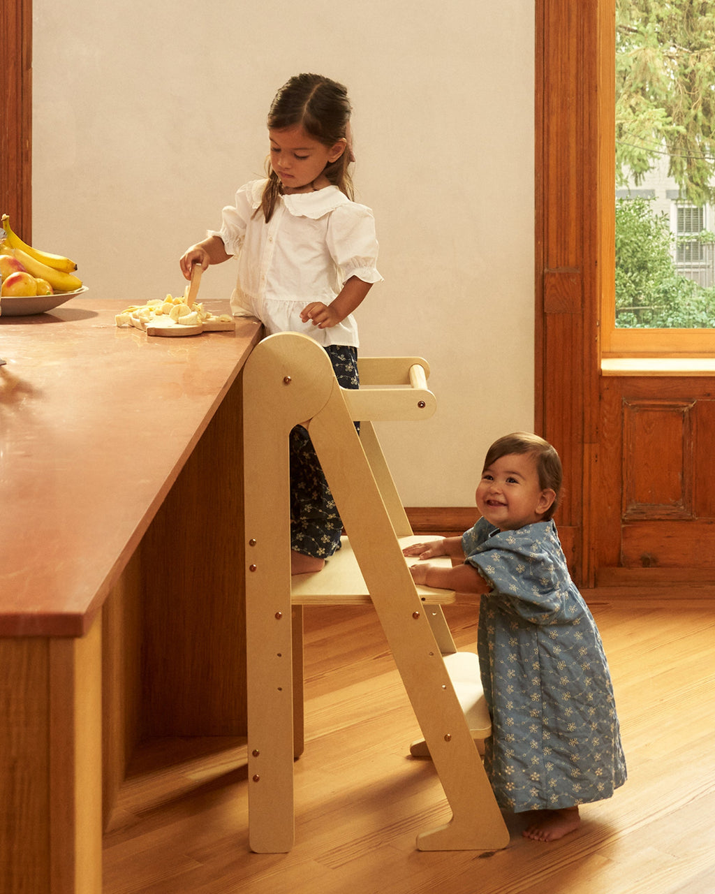 Foldable Toddler Tower P536