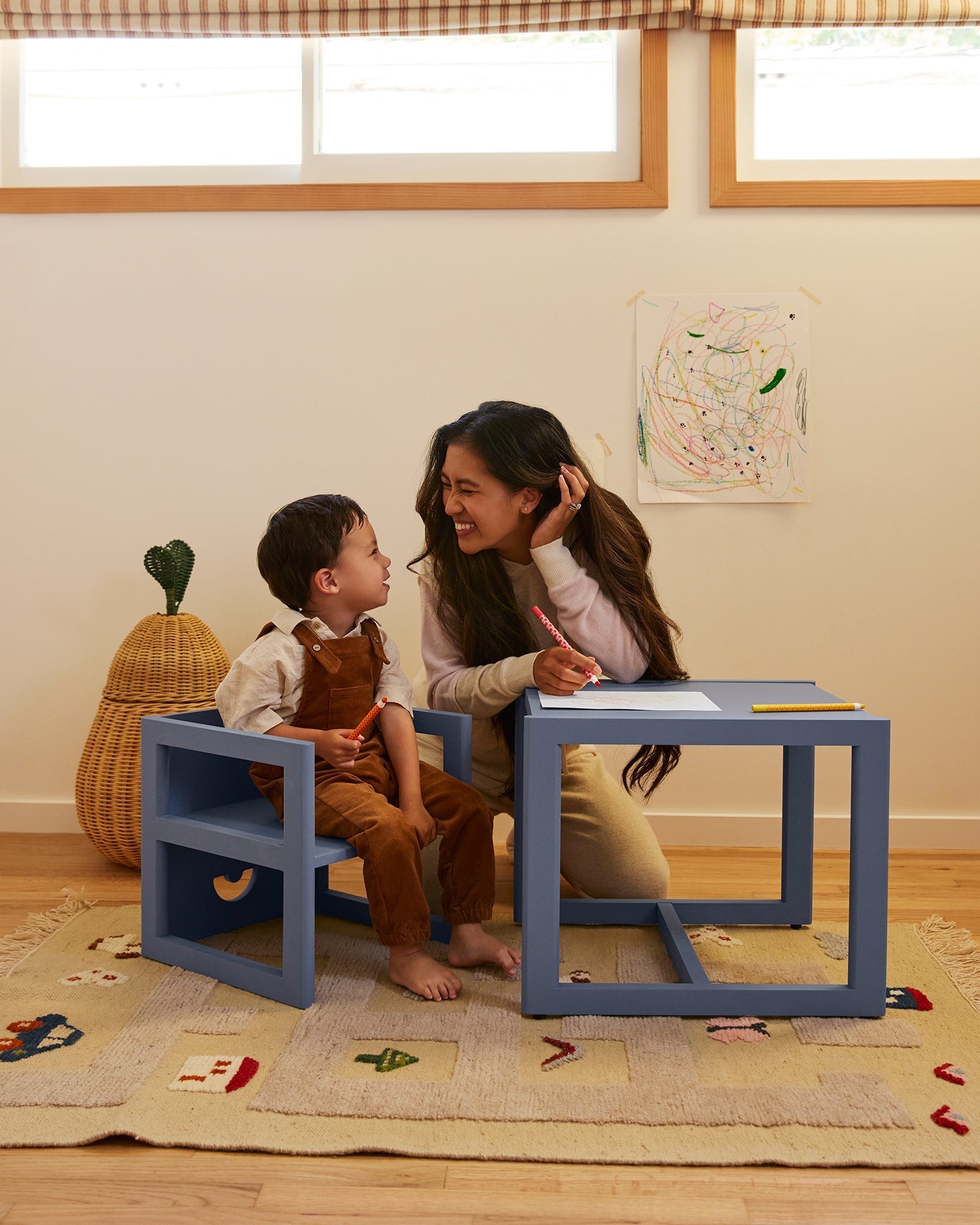 Toddler Table and Reversible Chair Set X493281