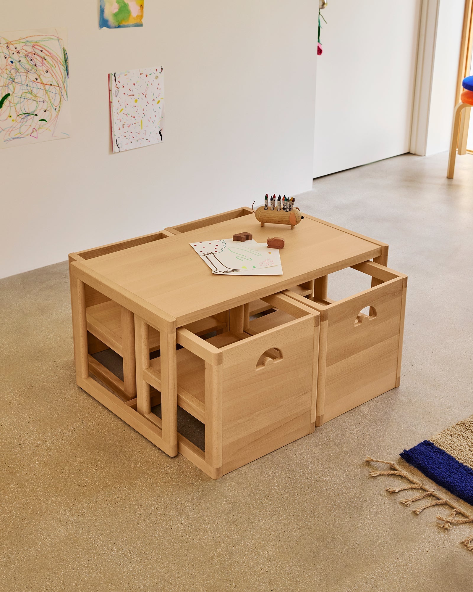 Toddler Table and Reversible Chair Set X493281