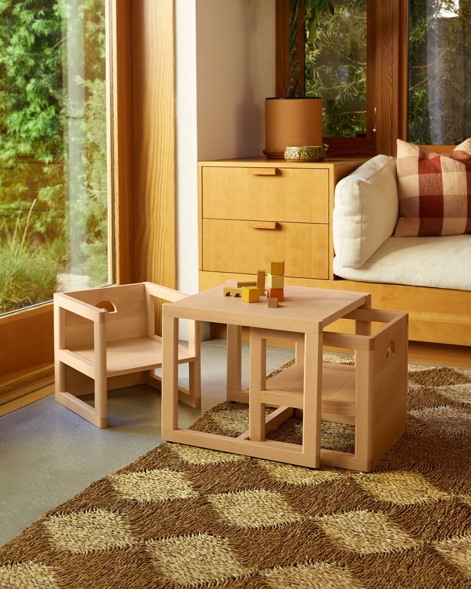 Toddler Table K385688
