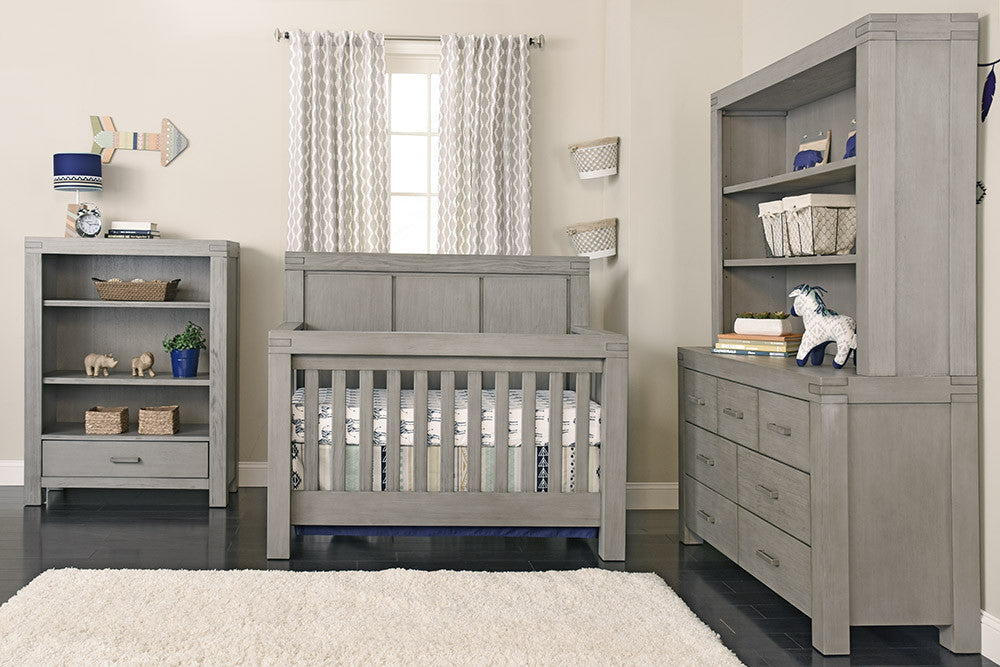 Convertible Crib in Rustic Gray X87234