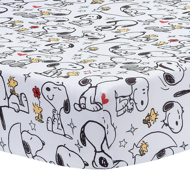 Snoopy Love 3-Piece Infant Baby Nursery Crib Bedding Set T433630