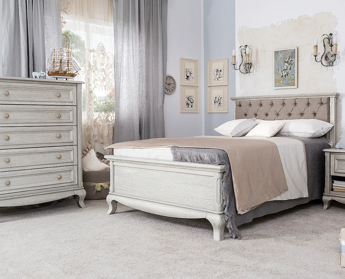 Tall Chest M60318