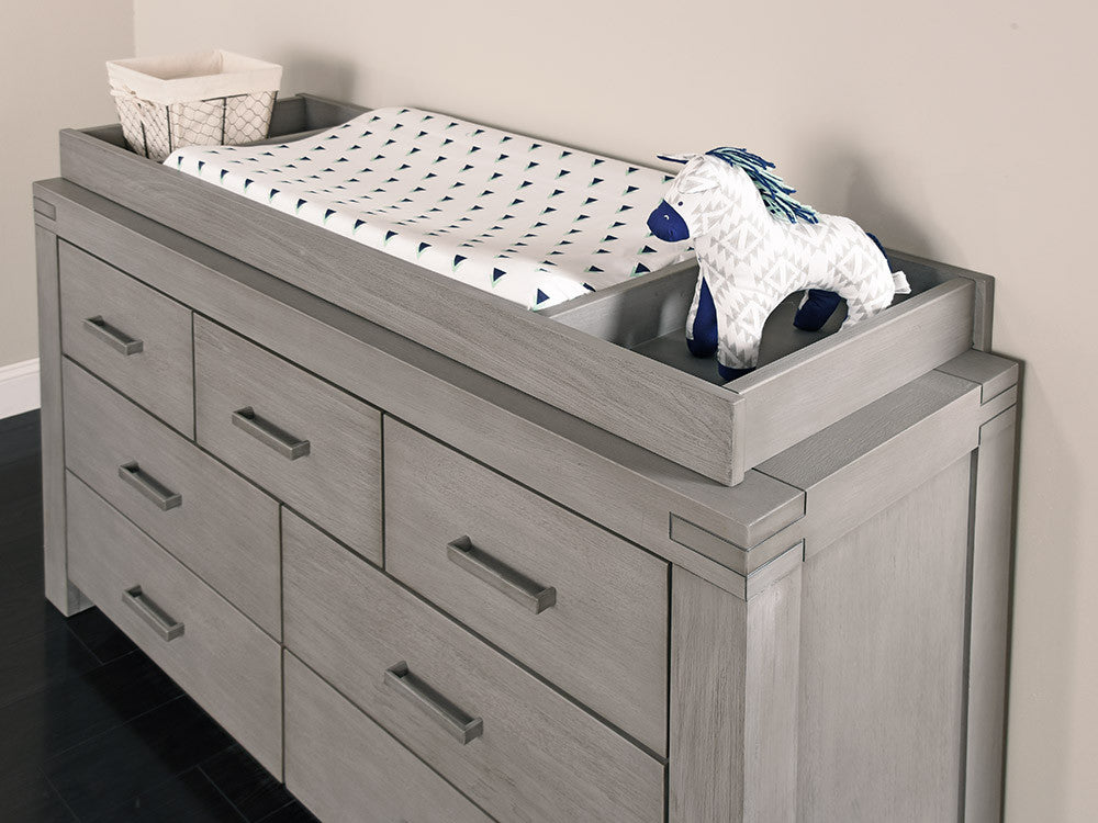 Changing Topper in Rustic Gray O575